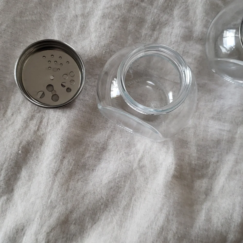 Set of 3 glass jars